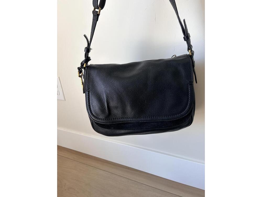 FOSSIL Peyton Double Flap Crossbody Messenger Bag Black pebbled Leather key - Picture 2 of 8